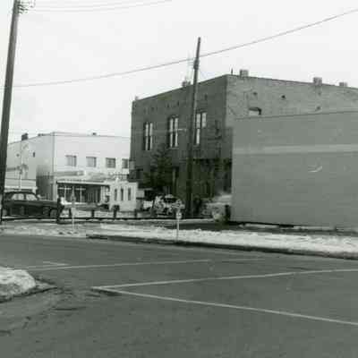 NE corner Park and Biddle