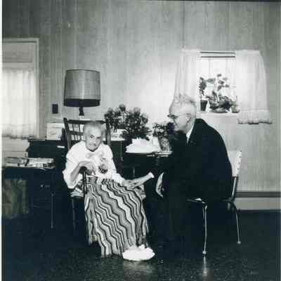 Estelle Bunting at her 100th Birthday on March 9, 1964.