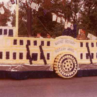 The Wayne Rotary and Rotary Anns Centennial Parade float in 1969.