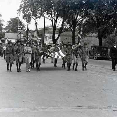 Boy Scouts. 35634 - 35622 Michigan in background (Brick storefronts)