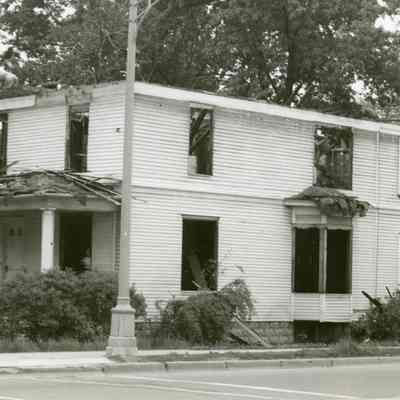 3604 Elizabeth