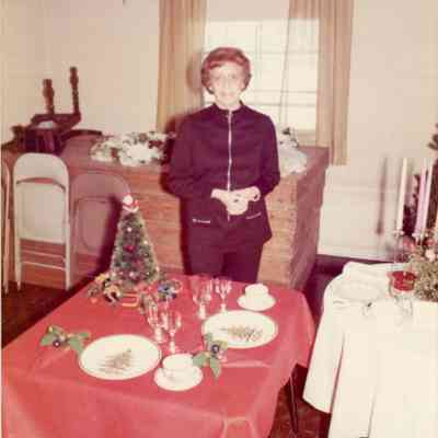Fay LeBaron of Wayne Garden Club at the Green Market in 1972.