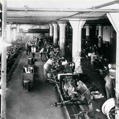 Graham-Paige Factory Workers