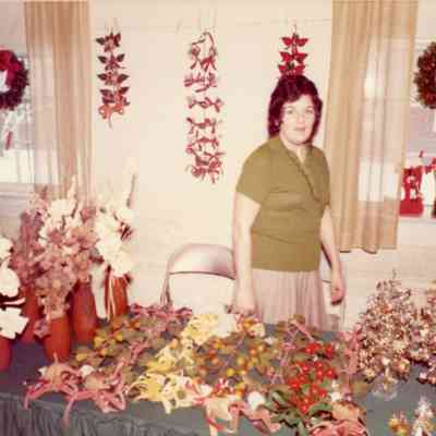 Delphine Marshall of Wayne Garden Club at the Greens Market in 1972.