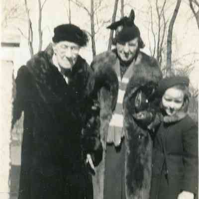 Bernice Greenwalt on right.