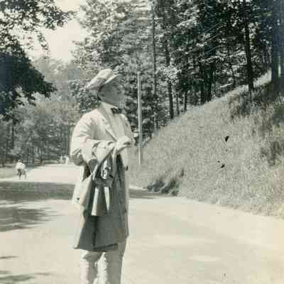 Ventry Hisey on honeymoon trip in 1916 to the Niagara Falls.
