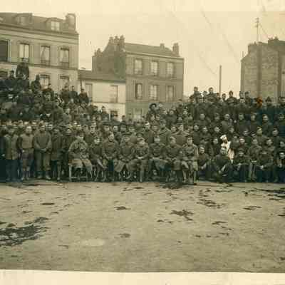 Paris - 23 May 1919 - Letter in french to Joseph Snyder on back
