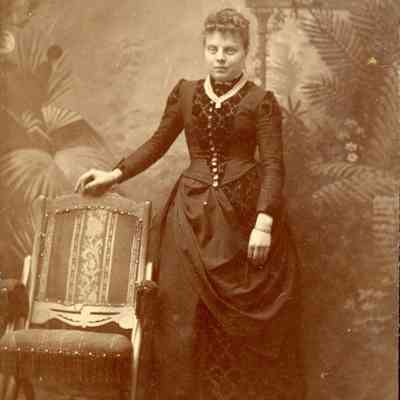 Harriet Maria Hosmer Baxter in 1887. The daughter of Andrew Jackson Hosmer.