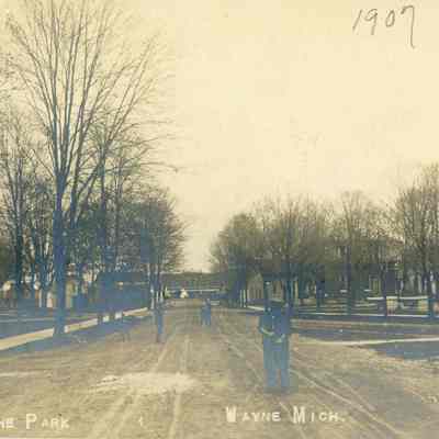 Looking up Monroe from Post Office