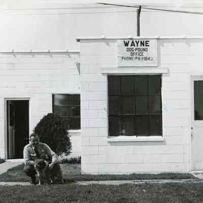 Wayne Police Officer at the Wayne Dog Pound