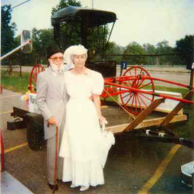 Braxton Robbins and Shirley (McPhee) Robbins