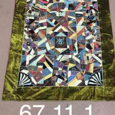 Pieced colorful Quilt