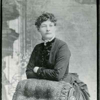 Nancy Merriman, wife of Zachary Merriman. B. 1960-D.1916.
