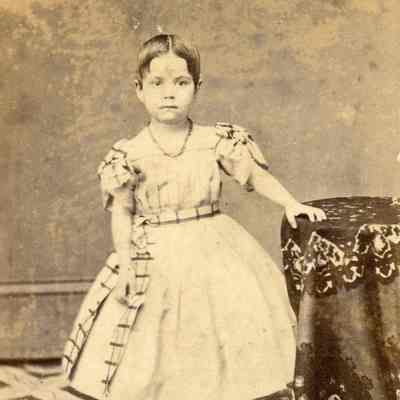 Nellie (Nell) Arzeno. d. Nov. 1878