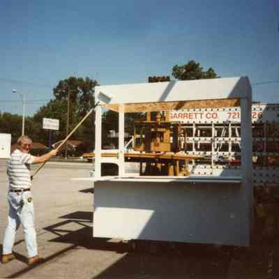 Bill Garret of Garret Glass in 1994.