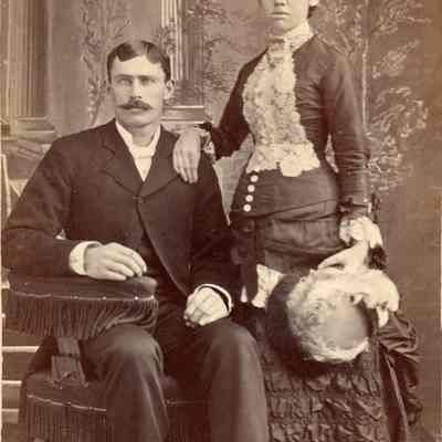 George and Helen Guest. They lives on Brush St.