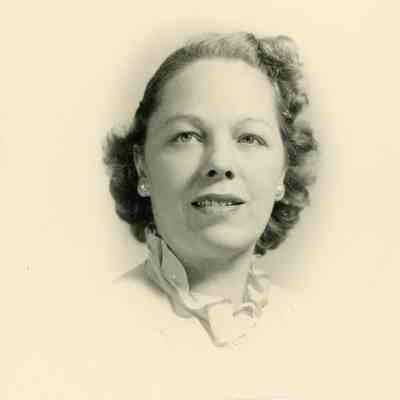 Dorothy Morton of Arche' Club