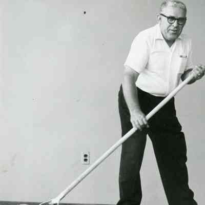 Robert F. Hutcherson on Sep. 17, 1962.