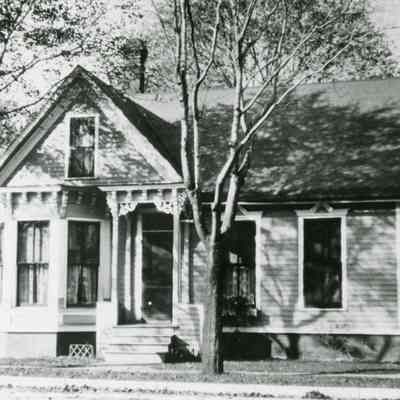 3748 Newberry