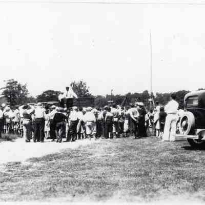 Speaker and Picnic at Carpenter Lake