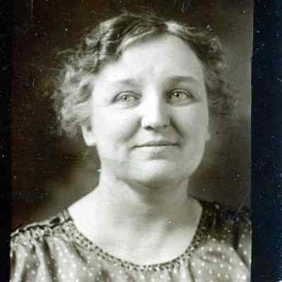 Emma Edith Potter in 1917.
