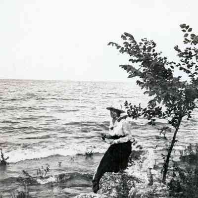 A women by the lake.