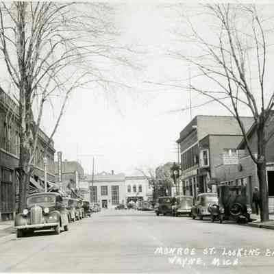 Monroe looking North from Main