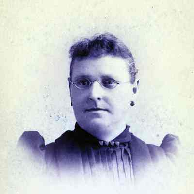 Eva Sparling, the mother of Bert and Ernest and the only surviving sister of Mary (Hammon) Hawley.