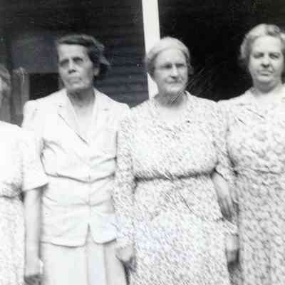 From L to R; Ellen Martin, Edith Mauer, Marion and Bettie on 07/25/1943.
