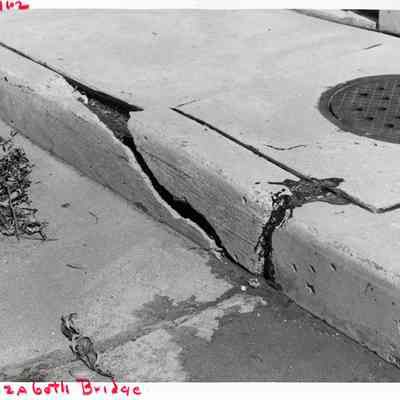 Elizabeth St. Bridge East side curb