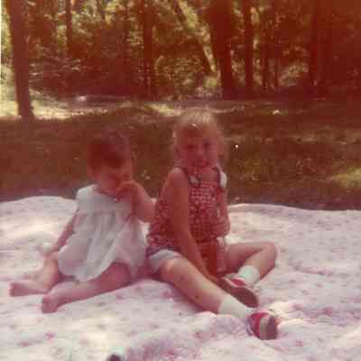 Carla and Sharon Grace in August 1972.