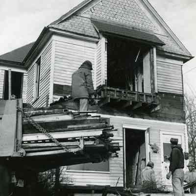 Torn down Dec. 22, 1962.