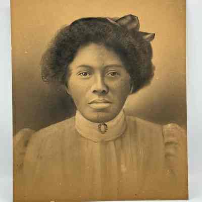 Charcoal Drawing Unknown Woman, undated