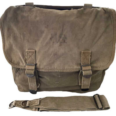 Gordon H. Walck Musette Bag