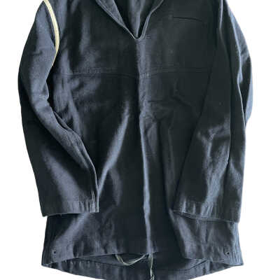 Undress jumper front