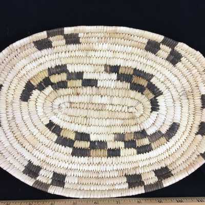 Tohono O'Odham Shallow Handled Tray