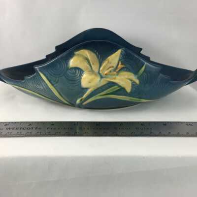 Roseville Zephyr Lily Console Bowl