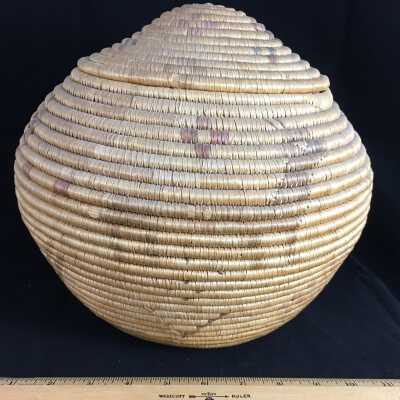 Large Yupik Lidded Basket