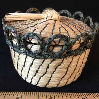 Small Cree Sweetgrass Basket