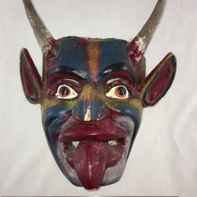 Devil Rattle Mask