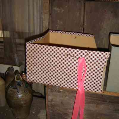 Hat box