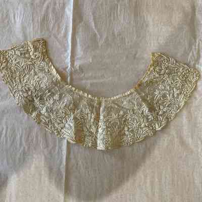 Collar