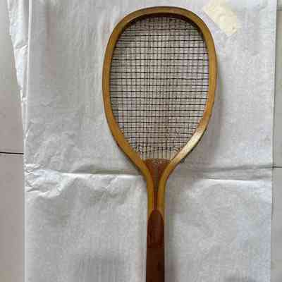 Tennis racket
