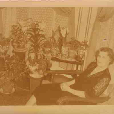 Lott Family Photograph