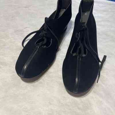 Shoe