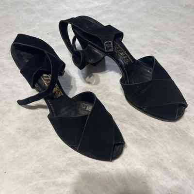 Shoe