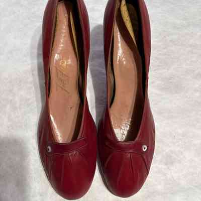 Shoe