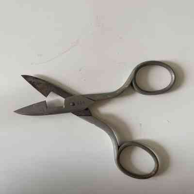 Button Hole Scissors