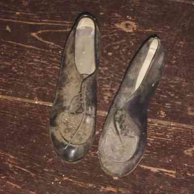 Shoe