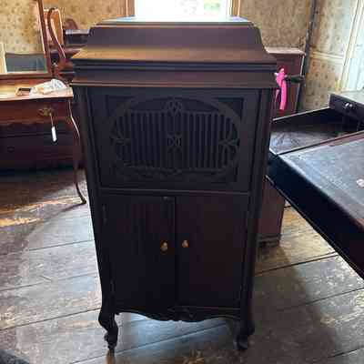 Record player